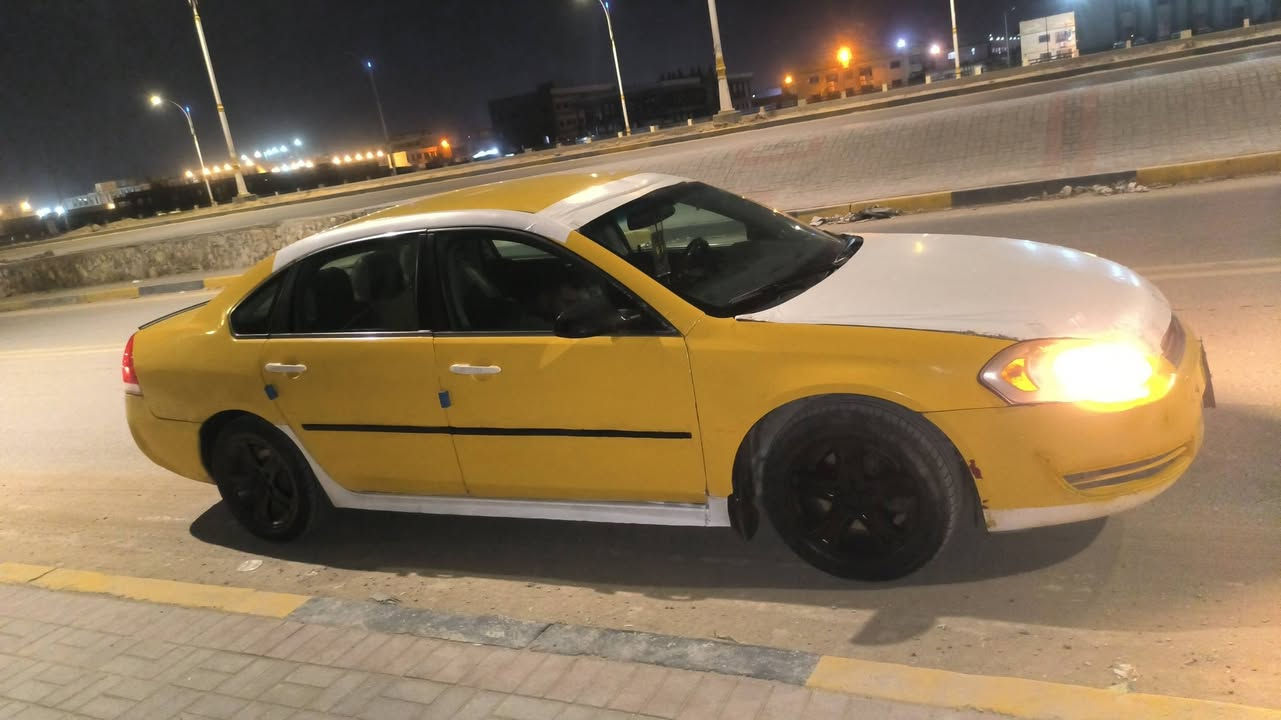 السلام عليكم امبالا 9 مكينه 3500 نضيفه كير وضفيره صار شهر من شديتهن سياره بيه صفحه سايق ومبيه بصوره بيع او مراوس شعندك نزل رقمه ربع ما مطلوب لا هيئه ولا غرامات حداديه جديده تبريد شغال خاص موجود ورقمي *********** مكانه سماوه

