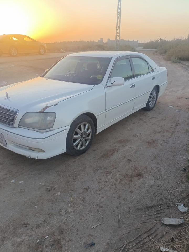 السلام عليكم
جنون ادوات للبيع او مراوس باصولي

السياره كصه جنطه

السعر 40 وبيها مجال

السياره جاهزه

مكينه كير كفاله تبريد شغال

العنوان البصره السيبه

***********
