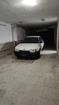 سيارة كاديت صندوق للبيع السيارة  جاهزة ابيع فحم في فحم شرط التحويل فقط...