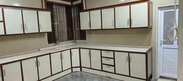 كاونتر الامنيوم مستخدم كلش نضيف اخو الجديدقياس  7متر   كولتي كلش عالي تفصال احطاطه من الطراز الاول بعقوبه تقاطع القدس للاستفسار ***********
