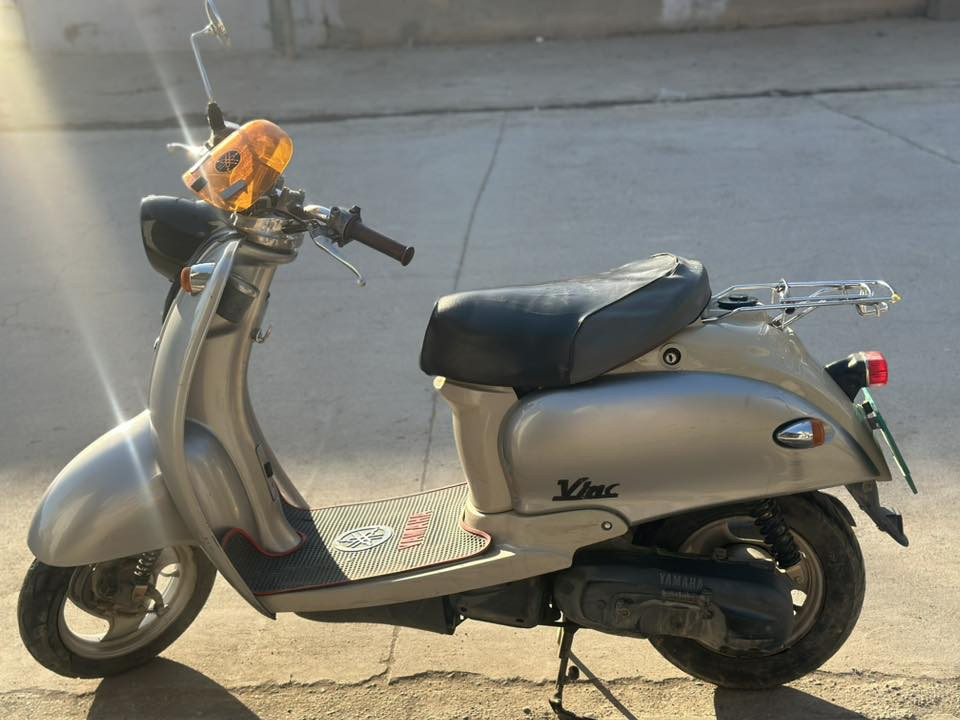 ماطو ر واحد عراق شرط برغي ما مفتوح عبد الحليم شرط نضافه وشرط محرك كبس برغي ما طاخه اسبانه السعر ٤٧٠الف وبي مجال قليل  
رقم  ***********به س واتساب
