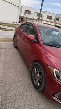 هيونداي إلانترا • ٢٠١٨ • اتوماتيك