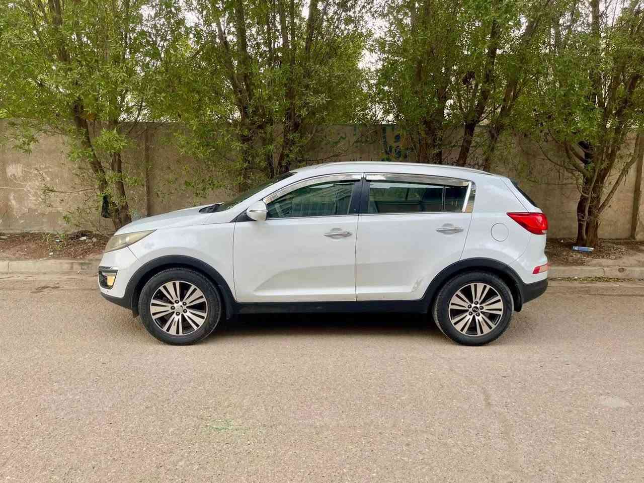 كيه سبورتج 2012 سياره مصبوغه حزام اثر شخوط مستعجل ع بيعته قيم اخذ رقم اربيل راعيه بكربلاء وسياره هم بكربلاء محرك كير صدر شرط سياره كلش حلوه تبريد شخال بانورامه سياره للاستفسار اتصال *********** كربلاء, العراق
