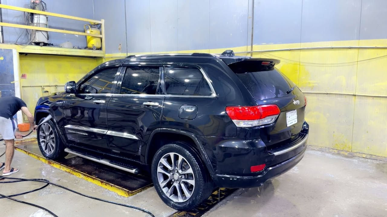 السلام عليكم 
للبيع جيب كراند شيروكي فول ١/١ لمتد
الموديل/ 2016
اللون/ اسود 
مكينه/3.600
رقم/بغداد
ايرباك سليم
مري قلاب
شفتات ستيرن 
ويل خليجي+تخم تايرات جديد
الستيرن تدفئه تبريد 
الكشنات الاماميه تدفئه تبريد + كهرباء 
السياره داخله على ايدي كلين من امريكا بدون حادث ولا قطعه 
صارت عندي بيها شكم ملاحظه هنا بغداد
السعر اتصل وتدلل مكان السياره بغداد_الغزاليه 
***********
