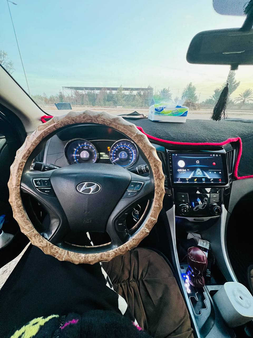 السلام عليكم:
سوناتا موديل 2011.رقم كربلاء دولي.. 
هزه جديده لغاية 2030 بسمي تحويل مباشر... 
بيها مكانات صبغ ابيع احزام بدون دواخل.... 
السعر 90 مع المجال /***********.....
السكن بابل / الهاشميه
