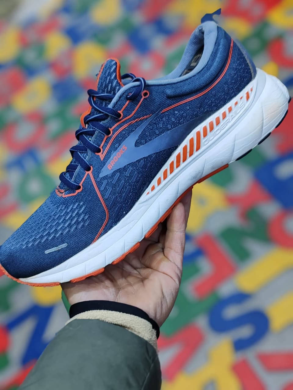 بروكس
بالة اصلي
قياس 42
توصيل جميع محافظات 
واتساب
***********
