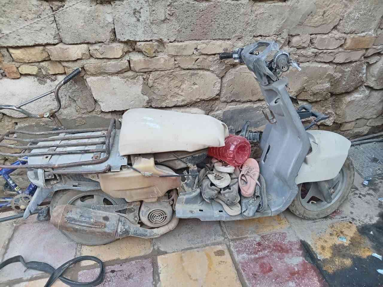 سلام عليكم ورحمة مرختص صاحب الكروب عندي دراجتين فورزه مكينه شغاله بيه نواقص وبيكم هماتين دراجه شغاله 60 بيه طبك بضفيره وتشغل وتطفه بيه نواقص خفيفه مكاني بغداد حريه مستعجل كلش على بيعتهن محتاج السعر الي يرضي الله قيم وخذ متواجد وتساب وفيس ورصيد ***********
الي ميشتري لااا تعبني ربي يحفضكم
