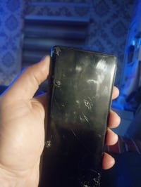 أجهزة للبيع الأول شاشته مفطره وشغال عل فحص الثاني هم شغال وكلشي مابي ب...