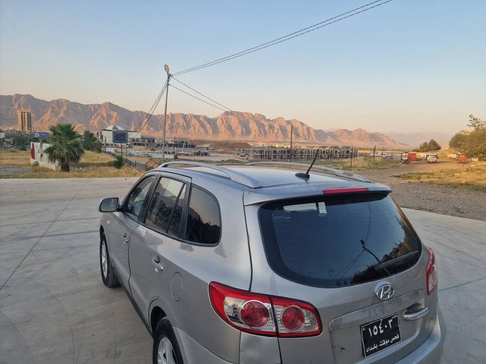 هۆندای سەنتافی بڕواە 

مۆدێل 2010مەکینە گاز سۆپەر زنجیر 
مواسفات ئیۆ  کوشن جڵد هیتەر تەبرید مەرکەزی ئاوێنە شەفت ئیشارەت سلایت مەکینە تۆربۆ 
گێڕ مەکینە کارەبایی تەبرید بەشەرت ماڵی دۆستە کۆدی بەناو خۆمە 
نرخ خوار بازار 
ناونیشان چوارقوڕنە 
***********
*********** رانية, السليمانية

