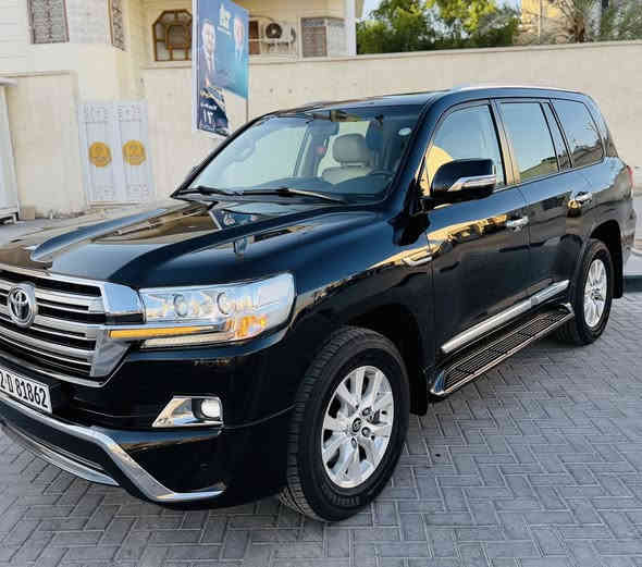 لاندكروز 2016  gxr  
رقم أربيل ماشيه 147. الف 
محرك 8 سلندر  4كامرات 
مكفول عدا صبغ بل باب الخلفي 
نضيفه جدا  وبدون اي نقص
محرك كير ككهربائيات مكفوله
تشغيل عن بعد 8 ايرباك كشن 3 دكم فتحه سقف السعر465 مجال بسيط 
لاستفسار ***********
مكانها بصره
