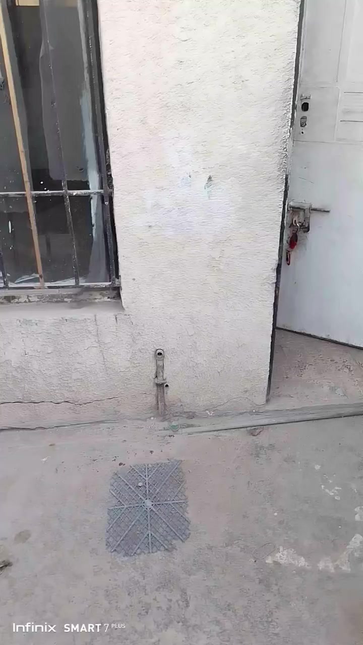 دار72م مع مطبخ مع استقبال مع حمام مع تواليت شارع عريض في آسيا السعر130مليون م الفهد ***********
