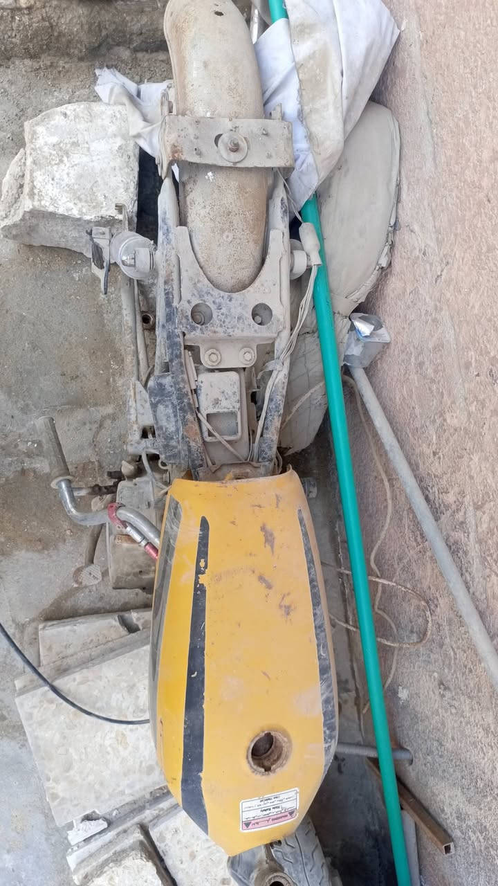 شاصي اربعه گير هوندا اوراق كاملة
سعره 100 الف


**إذا كنت صاحب هذا الإعلان وتريد حذفه لأي سبب، رجاءا أرسل رسالة إلى الدعم الفني**