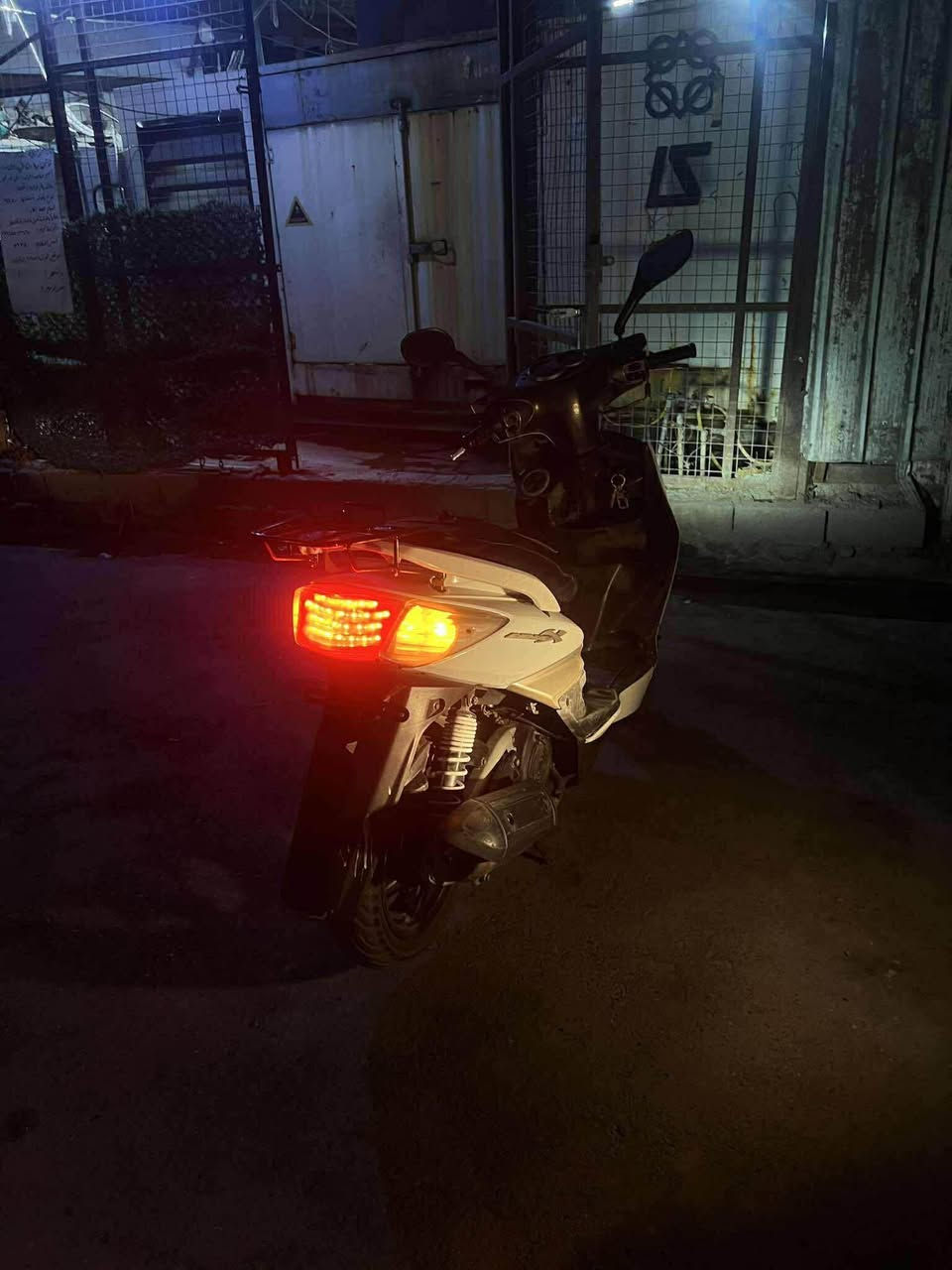 درجة سكنس فحل كابريتر سرعة ١٤٠   نضيفة  سعرة ٥٥٠الف وبية مجال. شي قليل تجي تفحص تشوفة عجبتك اخذة ما عجبتك لا تكسر بسعرة  مقابيل مرور الطوبجي / هذا رقمي *********** بغداد, العراق
