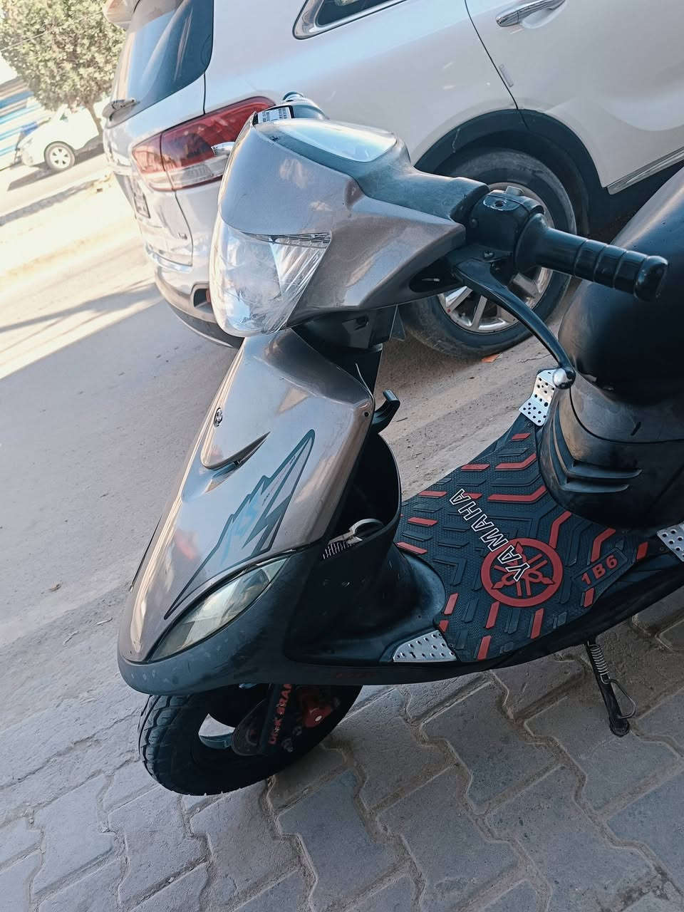 للبيع دراجة ماكس عدله بلادي شلعه ومعدل خير من الله مكان بغداد المحموديه رقم ***********
سعر 550 وبيه مجال
