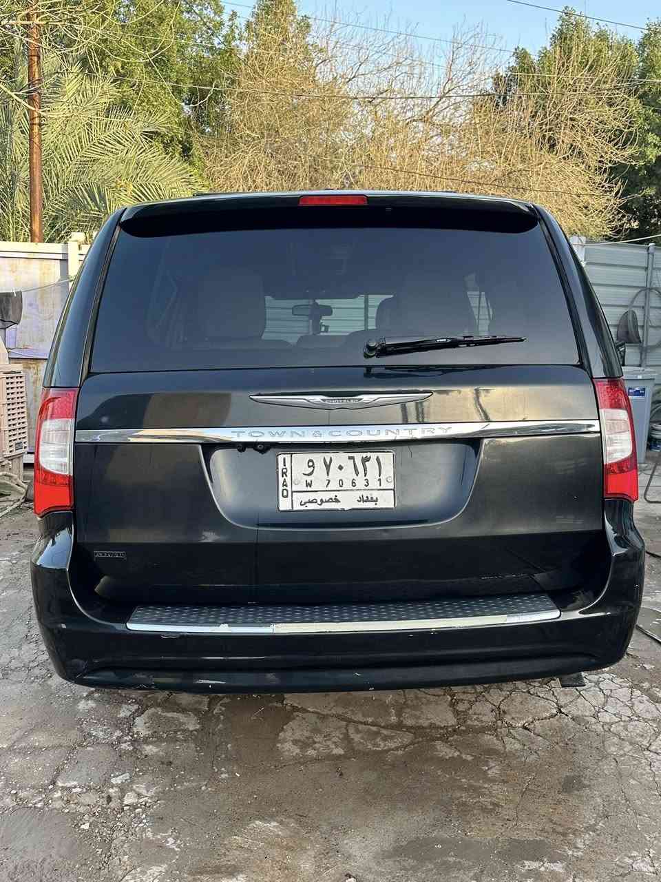 السلام عليكم
كرايسلر كرڤان (تاون آند كاونتري) للبيع 

موديل 2013

شاشة اعطال

بيبان كهرباء  

صندوق كهرباء

كشنات جلد منفصله 

كشنات بلع 

فرس ارضي 

فرس سقف

كامرا خلفيه

تشغيل عن بعد

3 قطع تبريد 

هيتر بالمري 

وباقي المواصفات 

عليها مروحه اضافيه

ومبرمجه على حماوه 95

بنيد مصبوغ 

وجاملغ مبدل ومصبوغ 

وشبر من الگصه 

صورة الحادث موجوده

وبيها كم طخه بسيطه

السعر 145 ورقه وبيها مجال

مكانها قرب جزيرة بغداد  

 *********** موجود واتساب
