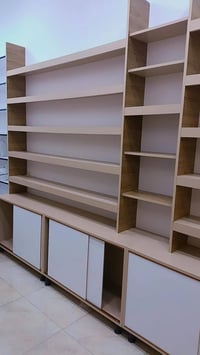 ديكور • مكتبة • صيدلية