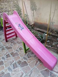 زحليكة للبيع السعر ٣٥ وبيها مجال للتواصل خاص او الرقم ٠٧٨٠٣٦٤٣٠٨٦