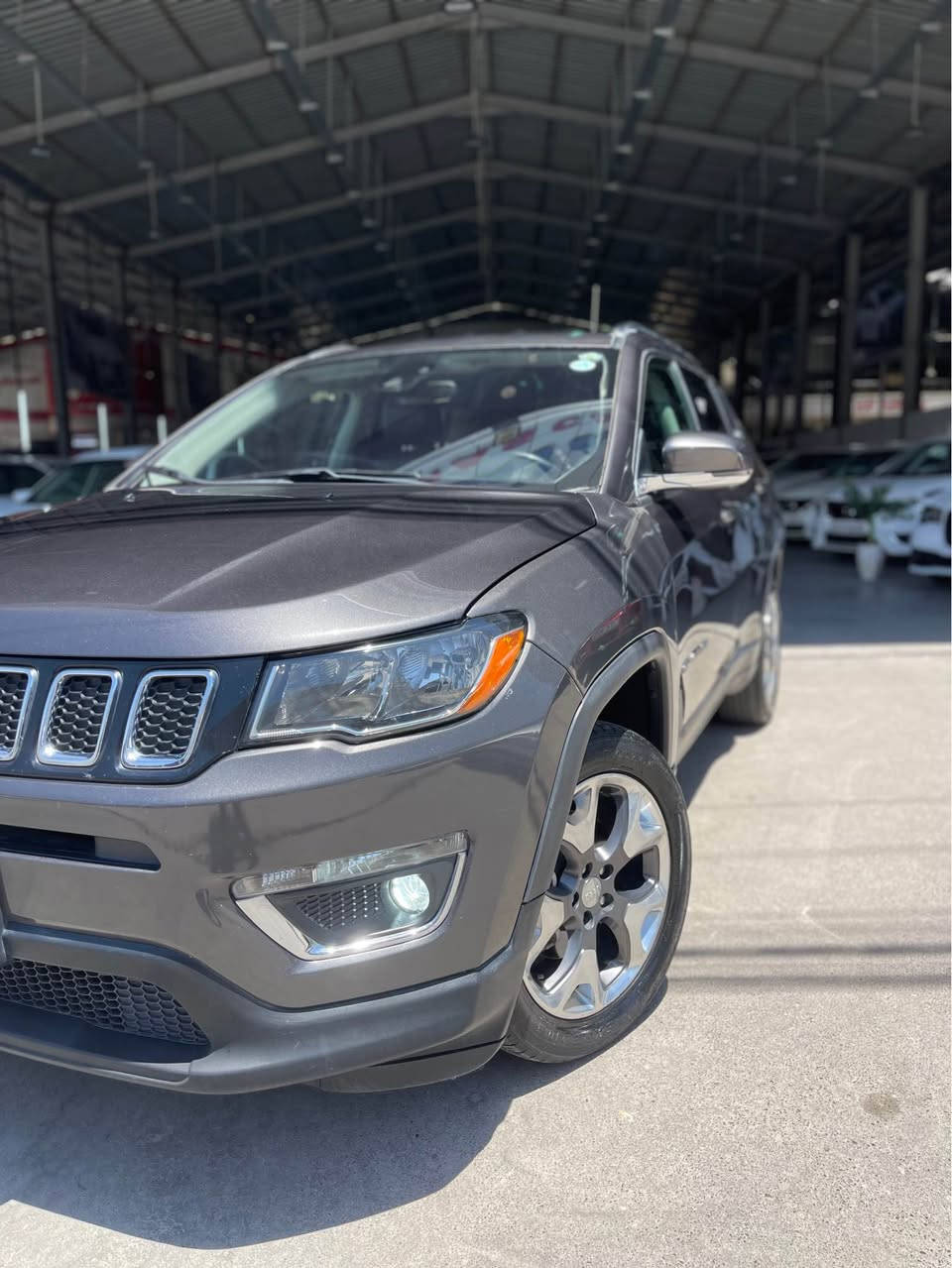 jeep compass limited 4x4
جیپ کۆمپاس ٢٠٢١
٤ پارچەی بەس بەخە بێ داخلی
ڕەقەم و سەنەوی نوێیە
تحویل و غەڕامە بەشەرت
گێڕ مەکینە تەبرید بە شەرت
سعری ١٢٥ وەرەقە و مەجالەکی کەمی تێدایە
بۆ پەیوەندی *********** أربيل, العراق
