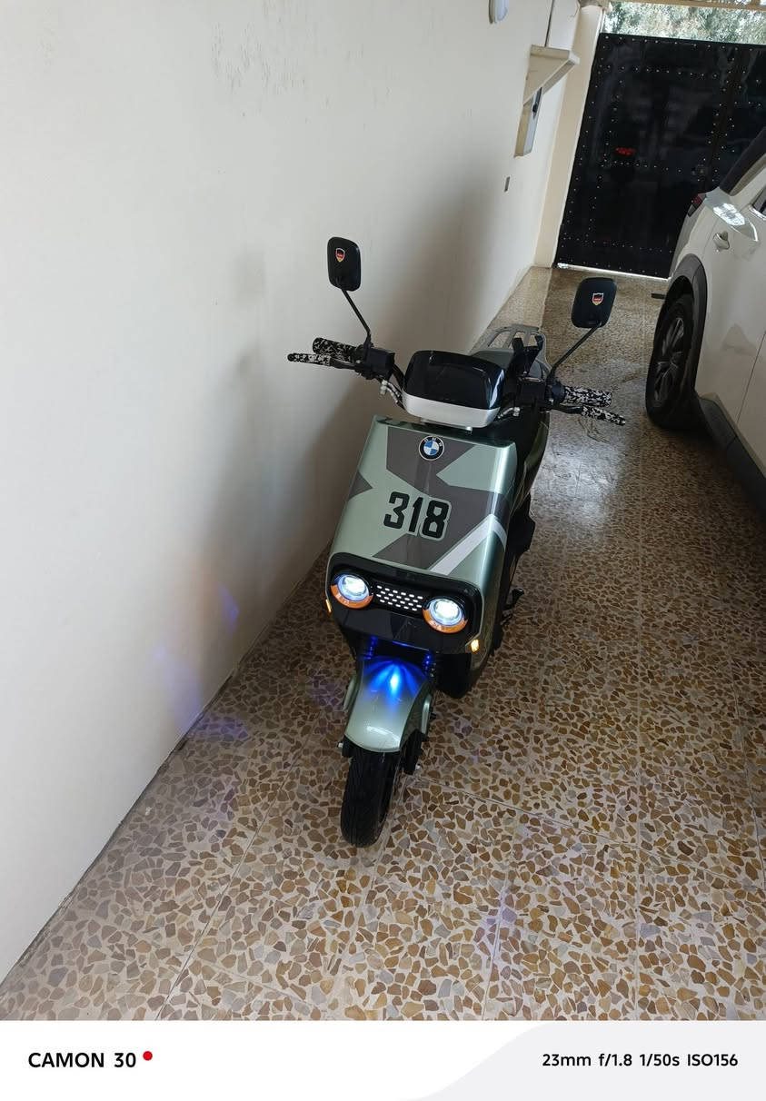 السلام عليكم للبيع ماطور شحن 🔋⚡٣١٨ فول نضافه كلو شغال مابي ولا عطل مثبت سرعه اشاير رباعي رجو للخلف نضام ال R استخدام شخصي مأخوذ جديد بل كارتون شرط الفحص كهربائيات كلها شغاله صندوق موجود بس اني لاغي شاحنه الأصلية لد أمامي عالي ناصي بريكات ورآه وكدام دهن دسكات السعر ٦٥٠ ألف وبي مجال شراي تعال خاص أو اتصل 🗣📲📞 *********** موجود بل موصل الأيسر 👋
