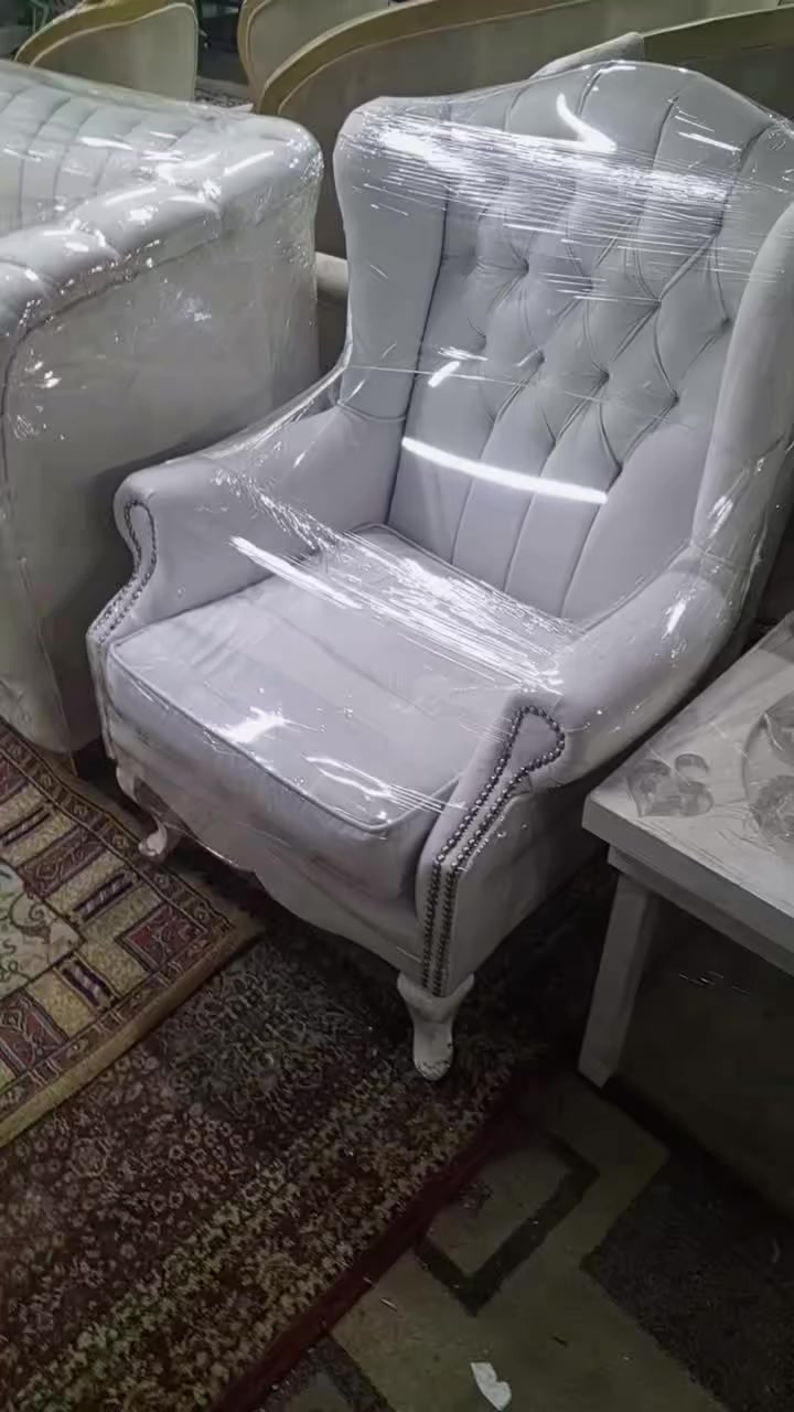 تخم  كويتي ١٦ نفر. مودرن.  السماوه العسكري   مقابيل البانزين خانه. ***********   واتساب
