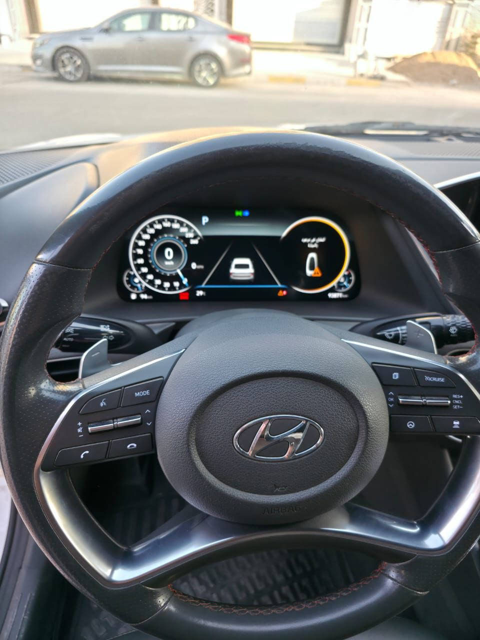 سوناتا موديل 2020 رقم شمالي
فول مواصفات عدا الفتحه حادثها خلفي 
قبق جنطه وجاملغ خلفي 
السعر $17,000 
رقم الهاتف 
***********
