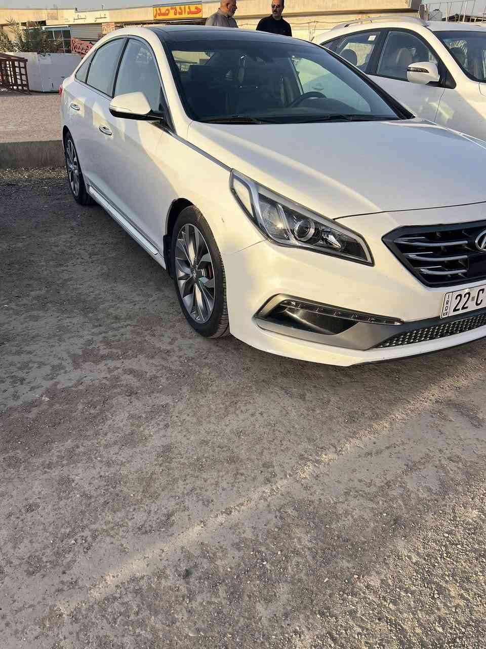 السلام عليكم البيع سوناته فوال موصفات رقم ربيل جديد هزه وفحص ورقام جديده بيه حادث خلفي3قطع سبورت على فائه تحكم ستيرن قياده ذاتيه شفتات ستيرن مري شفط بلي رامه قطعتين تبريد ثلج تخم تايرات جدد حداديه جديده كامله الخير 
مكان بغداد الدوره قرب علوت الرشيد 
***********
***********
