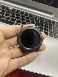 سامسونج Gear S3 • اصليه • شاحن و٣سير