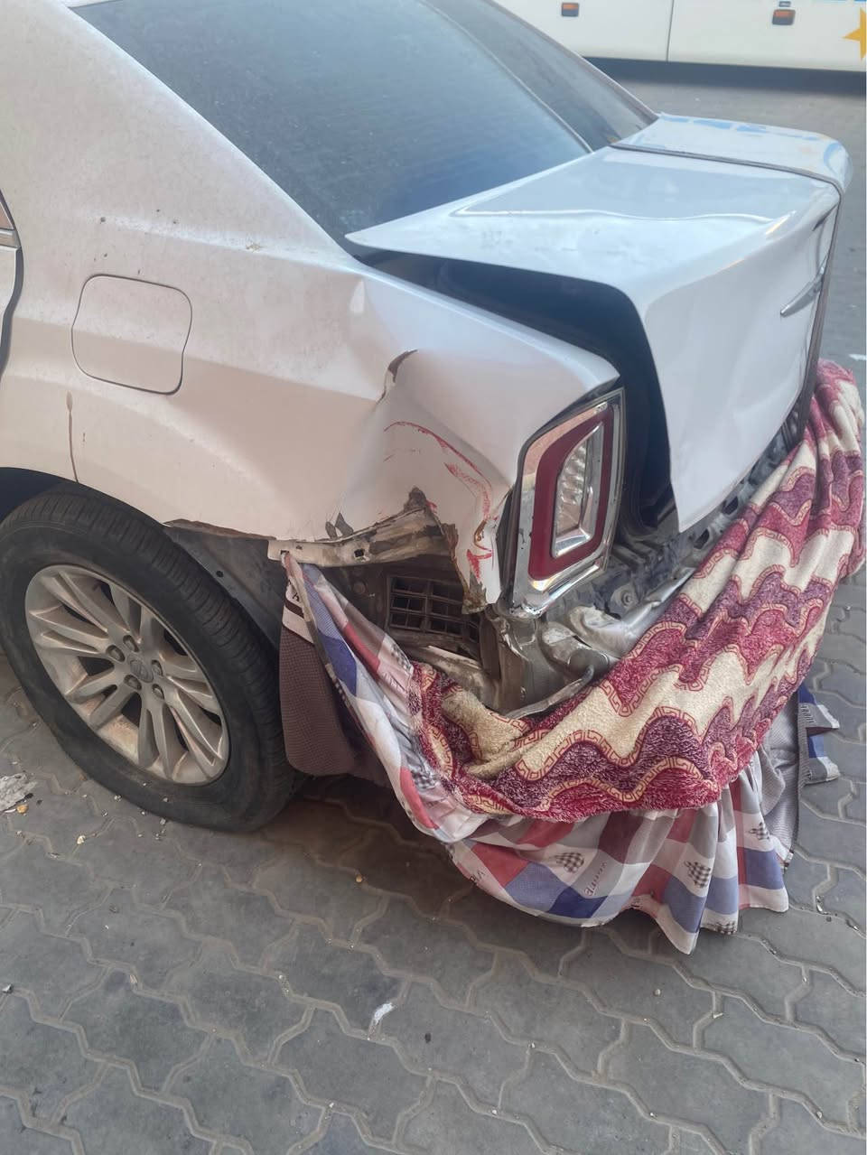 ‎اوباما للبيع مامصلحه ابيع ع حادثها سعر 90$ رقم هاتف ***********‎ البصرة, العراق
