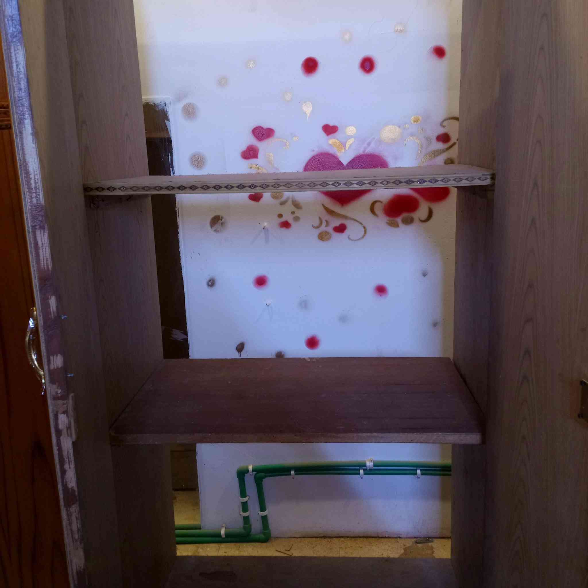 سلام عليكم كنتور 6بوب حطاطه السعر 350 المكان رمادي الملعب سوك سلاله ***********
