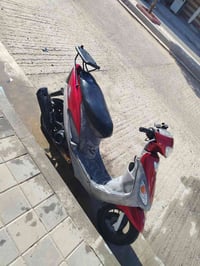 دراجة ماكس • ياماها ماكس • دراجة نظيفة • مكينة ناعمة • سلف • تاير جديد...
