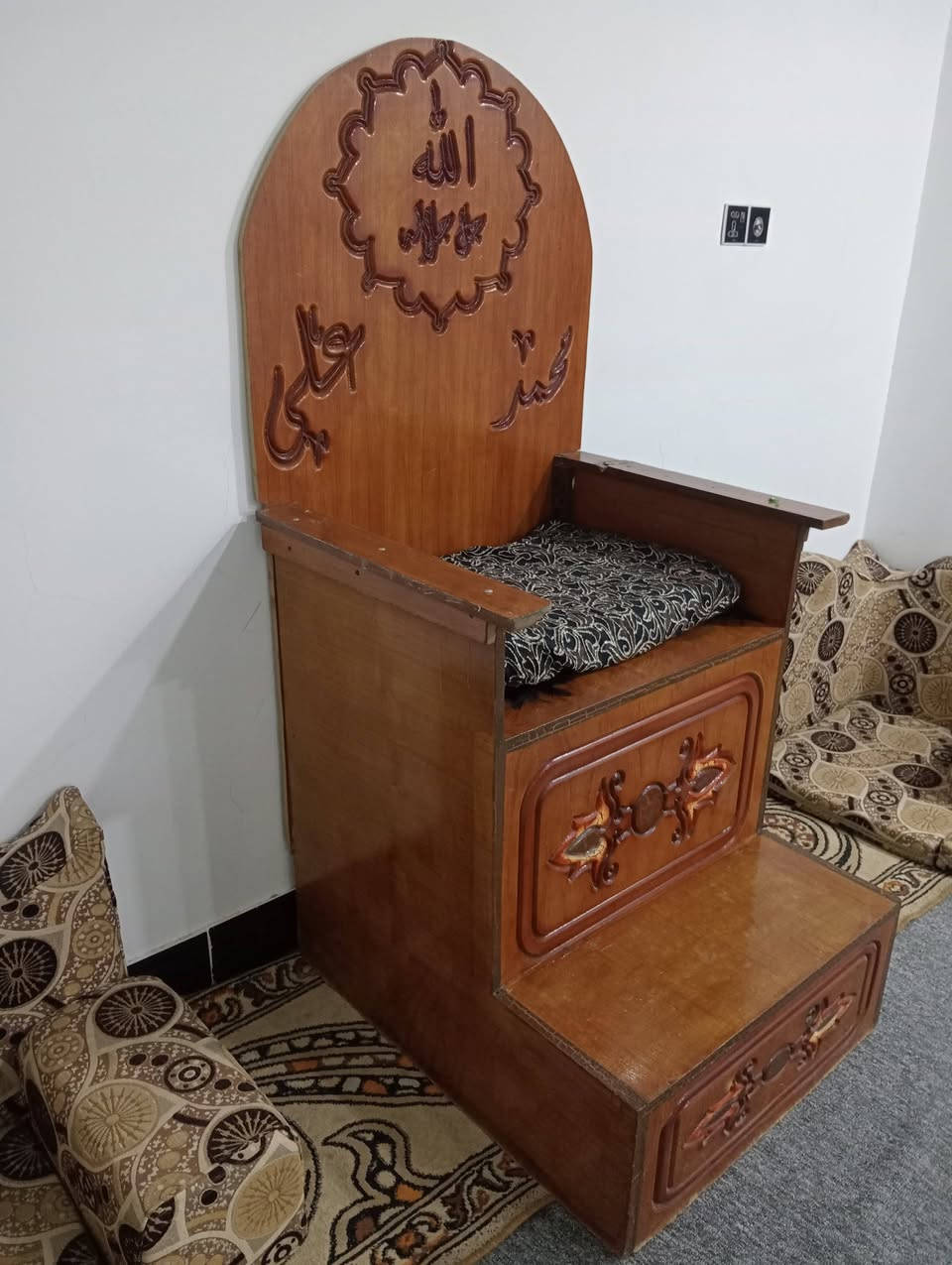 منبر تفصال مرتب للبيع ب150


**إذا كنت صاحب هذا الإعلان وتريد حذفه لأي سبب، رجاءا أرسل رسالة إلى الدعم الفني**