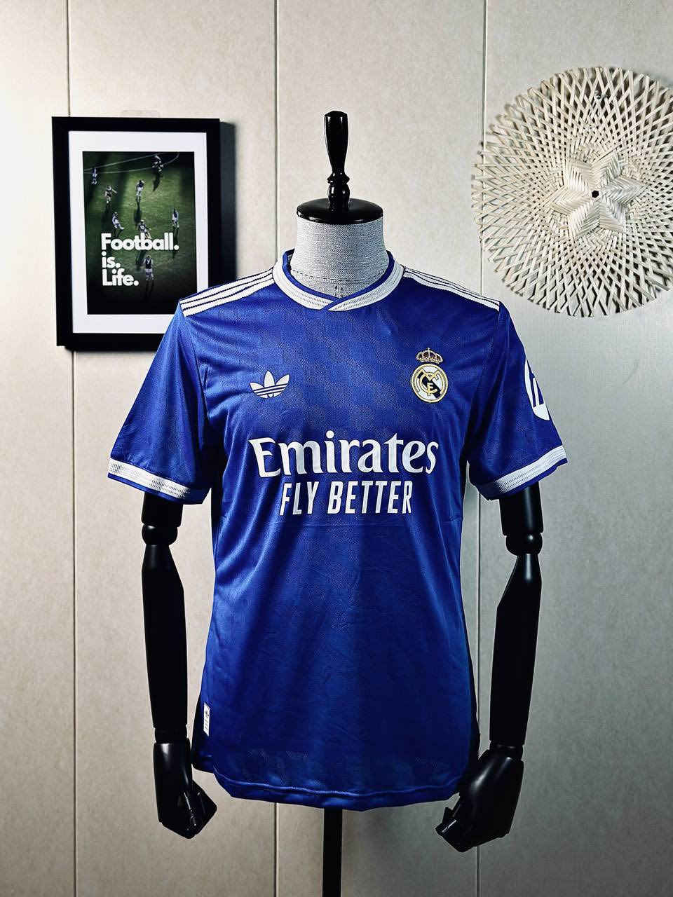 توفر رسميا دريسات نسخه لاعب ال اصلي الدرزن يكون مشكل فقط اقل طلب درزنين السعر 7750 الزيادة صارت بسبب سعود الدولار و الضرايب للحجز راسلنا خاص


**إذا كنت صاحب هذا الإعلان وتريد حذفه لأي سبب، رجاءا أرسل رسالة إلى الدعم الفني**