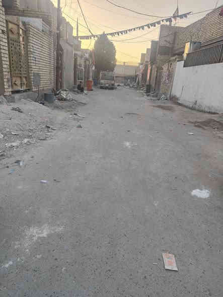 قطعة ارض للبيع متوفر يمهة كامل خدمات ماء مجاري تبليط كهرباء  مساحة القطعة 100 متر واجة 5  نزال 20 
مقابل قطاع 72 
ثالث فرع  قريبة على شارع مال المدينة 
للاستفسار الاتصال على الرقم او مراسلة الصفحة 
***********
