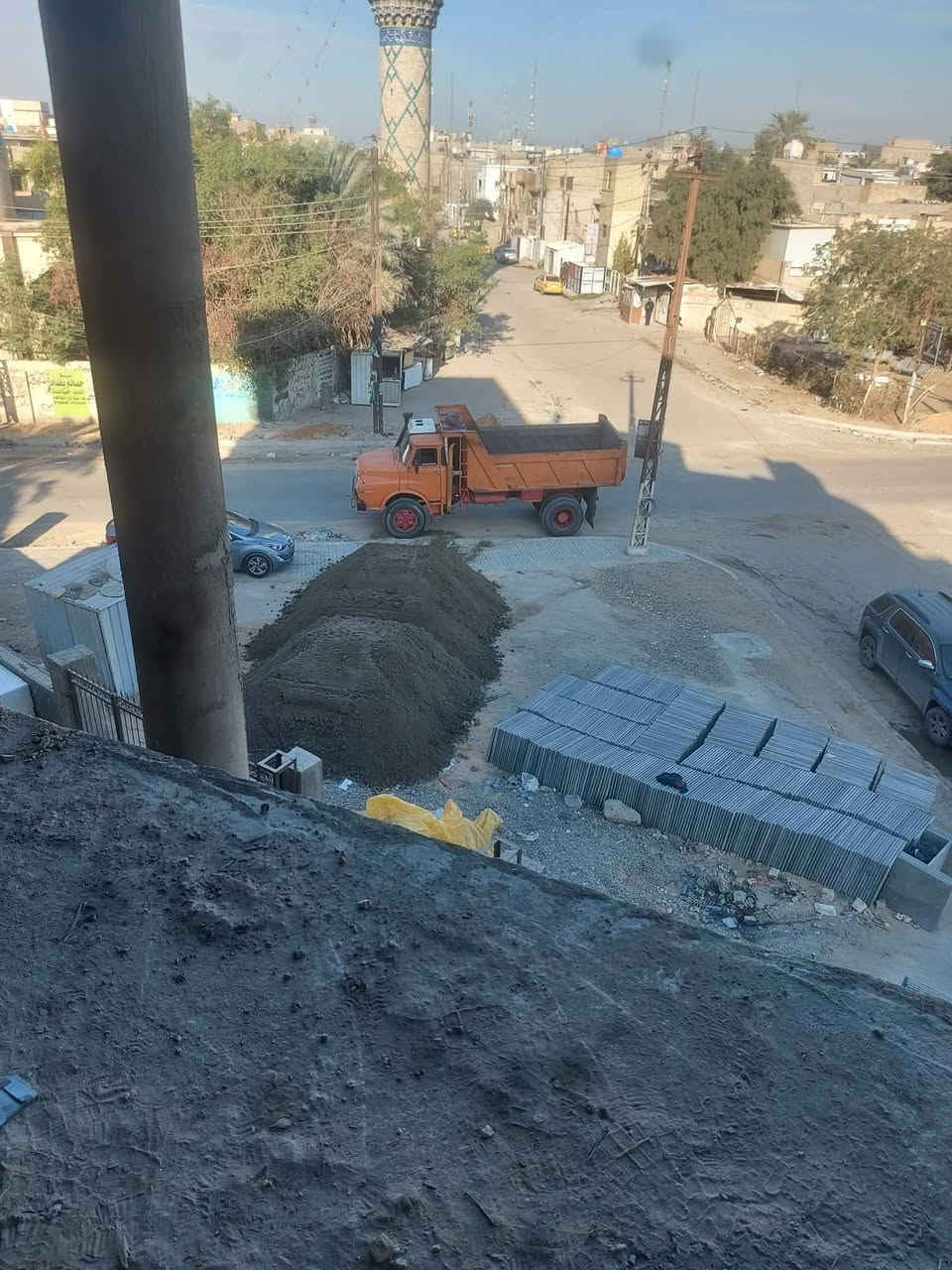 سلام عليكم متوفر زميج (حديقه +اشتايكر )درجئ اولا نضافه وحمل فول واصل لكل مناطق بغداد بسعر انسب/اتصال (***********) بيك خير وتدلل
