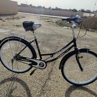 بايسكل للبيع السعر 100الف وبيها مجال بعده جديد صارله شهر من اخذته الي ...