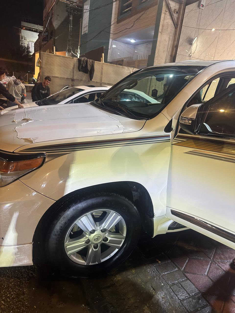 عمي عرض اليوم يخبل تفليش الاسعار 🔥🔥🔥🔥🔥لاندكروز 2014 فول بريم اصل السياره بيها رش مكانات ابيعلك عام وهيه السياره بيها مكانات وماكو عام وبدون كلبه  السياره سعرها 260 ورقه وبيها مجال زورنا وتدللون بيع فقط بدون مراوس ***********
