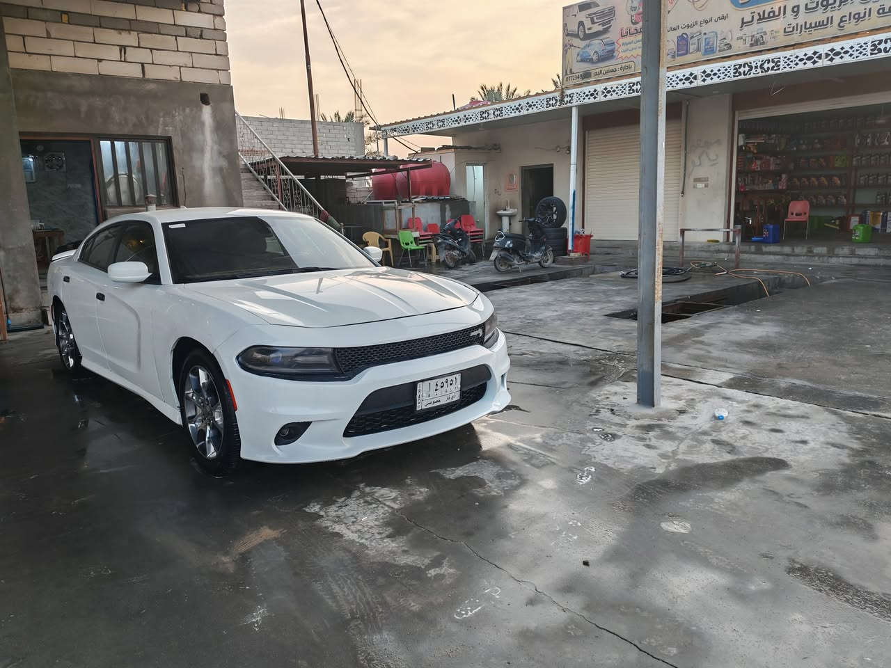 جارجر موديل ١٦ اصل فور ويل وملغي الفور ويل سيارة فول ما عدا الفتحه مكينه ٣٦٠٠  بدون ارباك سياره كامله تبريد تدفئه حداديه تختم تاير وصور الحادث بالمنشور وتقرير العراق هم بالمنشور العنوان البصره قضاء المدينه السعر (( ١٧٠)) رقمي (((  ***********
