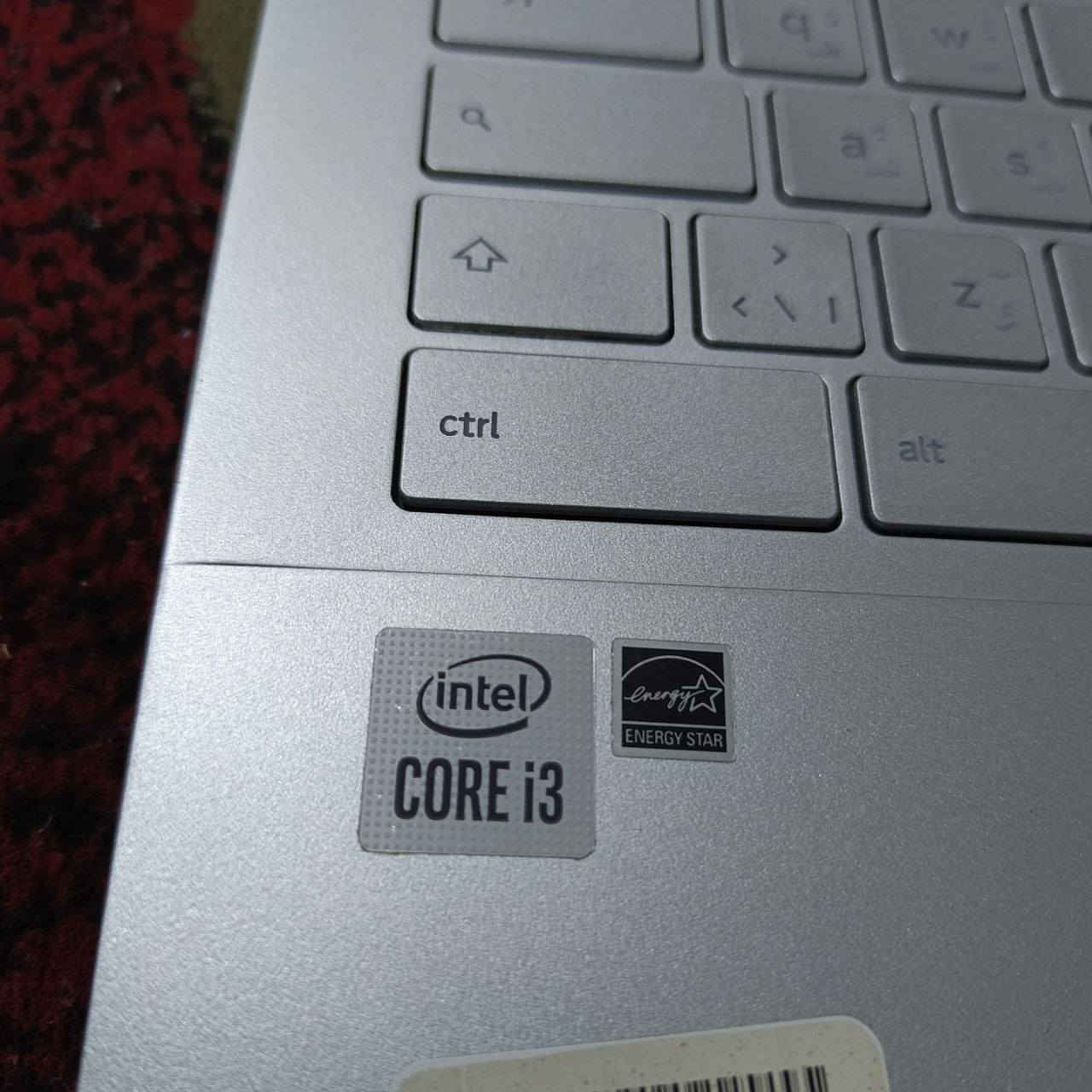 لابتوب ASUS لمس قلاب وجيل 10
‏السعر 350 الف فقط
‏حجم الشاشة 14" دقتها حلوة ولمس وقلابة 360 درجة
‏المعالج i3 جيل عاشر
‏الرام 8g
‏الهارد 128GB
‏نظام التشغيل وندوز 10
‏كيبورد عربي انكليزي ضوئي
‏شحن سريع تايب سي(ملاحظه بيها منفذين واحد منهن ما يشتغل)
‏تجي سوبر سلم نحيفه كلش
‏مع شاحنتها الاصلية 65 واط ومع باكيتها
‏نظافة الابتوب 85%
‏الموقع بغداد الدورة
‏للاستفسار خاص او واتساب ***********📞
‏
