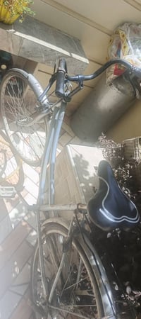 بايسكل للبيع حجم 26 اي عيب ما ابي سعر 60 بي مجال 07716339425