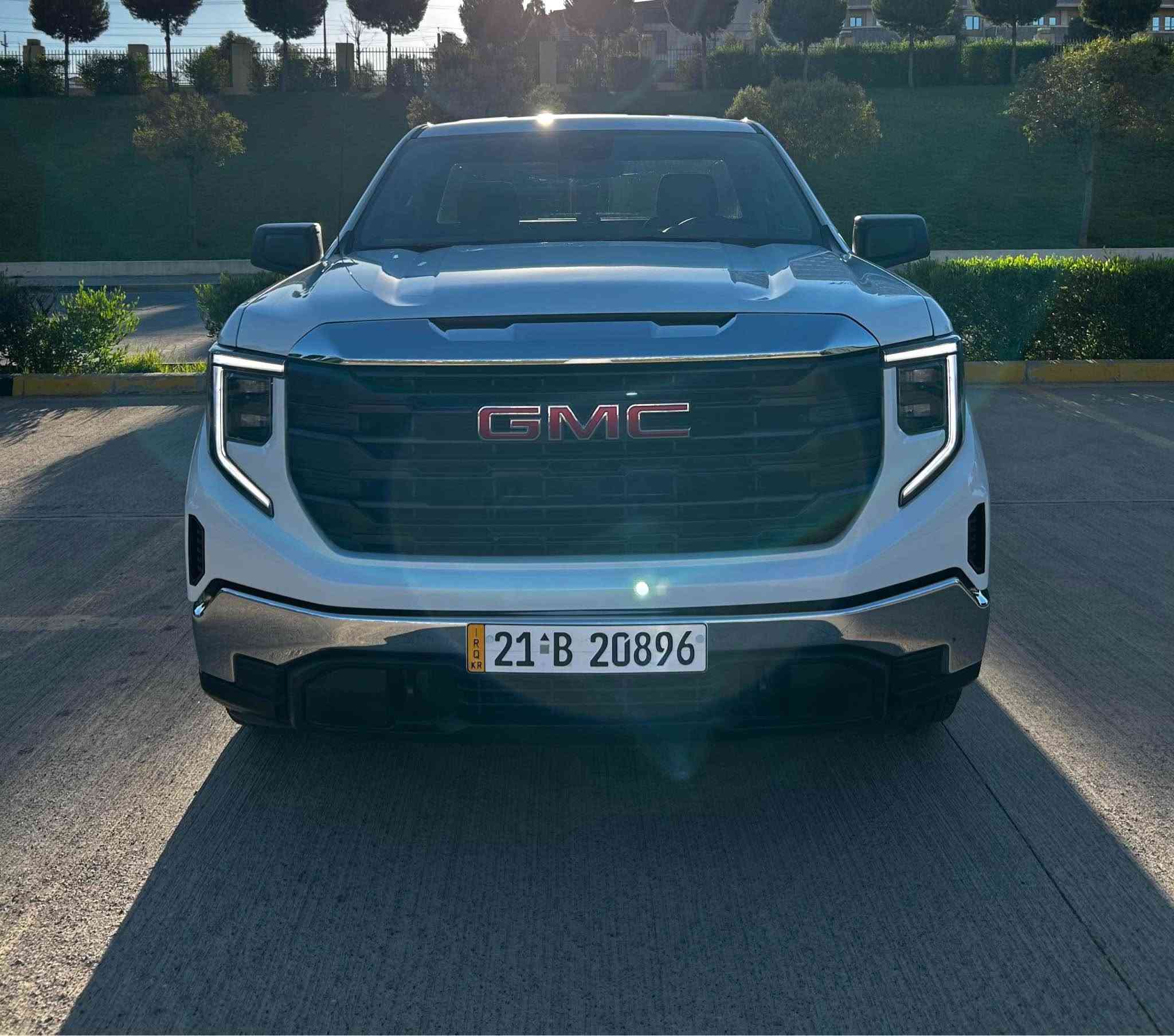 GMC SIERRA 
4x4 
٤ بستۆن  ٢٧٠٠ توربو
١٦ هه‌زار میل ڕۆشتوه‌ 
مودێل ٢٠٢٣ 

مواسه‌فاتی شاشه‌ ,كامێرا , به‌سمه‌ , ویل كه‌پ , لایت لید و زینۆن , ده‌بڵ ئه‌كسل و ئۆتۆ ,  سنوق كارابای , ڕاداری پێش , راداری جاده‌ , ,,,
وارد ئه‌مریكی
 یه‌ك پارچه‌ و په‌ڵه‌یه‌ك بۆیاخی هه‌یه‌ و ٣ په‌ڵه‌ ساردی هه‌یه‌ 
پێش و پشتی كه‌پسه‌ 
ئێرباكی سیسته‌مه‌ و بیلاد دانراوه‌ته‌وه‌ 
3GTNUAEK5PG311357 شانصی  

گێڕ و مه‌كینه‌ و كارابای به‌ شه‌رت 
ڕه‌قه‌م و سه‌نه‌وه‌ی تازه‌یه‌ هه‌موو شتێكی به‌ شه‌رت

نرخی ٢٢٠ وه‌رقه‌ مه‌جالێكی كه‌م 
ته‌نها فڕۆشتنه‌ 
٠ ٠ ٠ ١  ٤ ٠ ٢  ٠ ٧ ٧ ٠ 
________________
جیمسي سیرا 
مودیل ٢٠٢٣ 
٤ سلندر  ٢٧٠٠ توربو 

ماشية ١٦ الف میل 

فور ویل  4x4
موصفات شاشة ,كامیرا , بصمة , ویل كب , لایتات لید و زینۆن بیلادي ,صندوق كهرباي , رادار امامي , ڕادار مسار , تحدید سرعة , 

وارد امریكي 
١ قطعة سبغ و بیها كم مكانت تعدیل شبر شبر سبغ 
امامي و خلفي كبس 
ایرباكات سیستم بیلادي 
3GTNUAEK5PG311357 الرقم شانصي 

رقم و سنیویه‌ كلشي جدید و ‏باسمي 
محرك و كیر و كهرباي كلشي بشرط 

السعر ٢٢٠ ورقة مجال قلیل 

٠ ٠ ٠ ١  ٤ ٠ ٢  ٠ ٧ ٧ ٠ 
للبيع فقط 
العنوان سلیمانیة السليمانية, العراق


**إذا كنت صاحب هذا الإعلان وتريد حذفه لأي سبب، رجاءا أرسل رسالة إلى الدعم الفني**