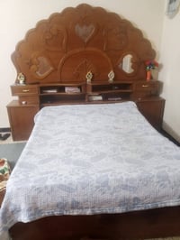 غرفة نوم • مندر • للبيع