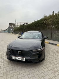 شباب هوندا اكورد سبورت L  هايبرد موديل ٢٠٢٤ ماشيه ٢٠ الف ميل حادثه جام...