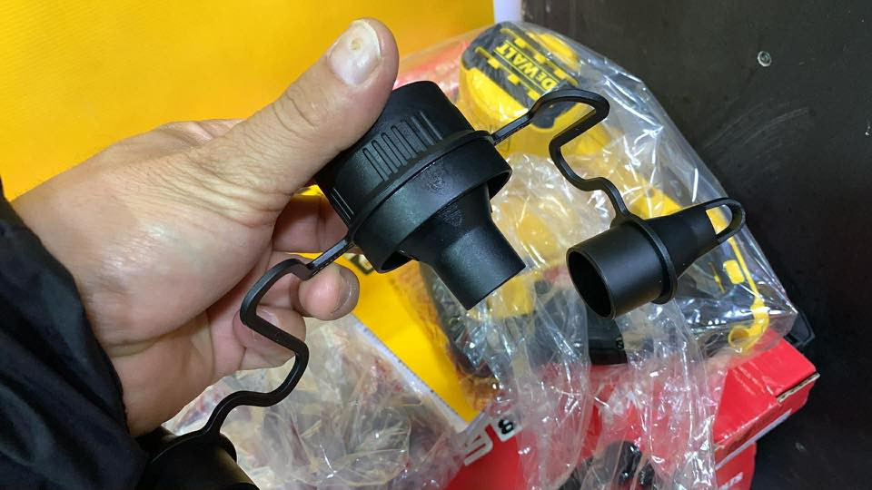 للبيع  بلور  ديوالت الصليه جديد
***********
