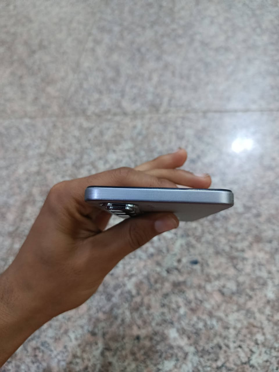 سلام عليكم 
جهاز انفنكس هوات 50 جديد للبيع نضيف جدا جدا صالة شهر من خذيته اريدة 130 الف ذكرة 256
***********
