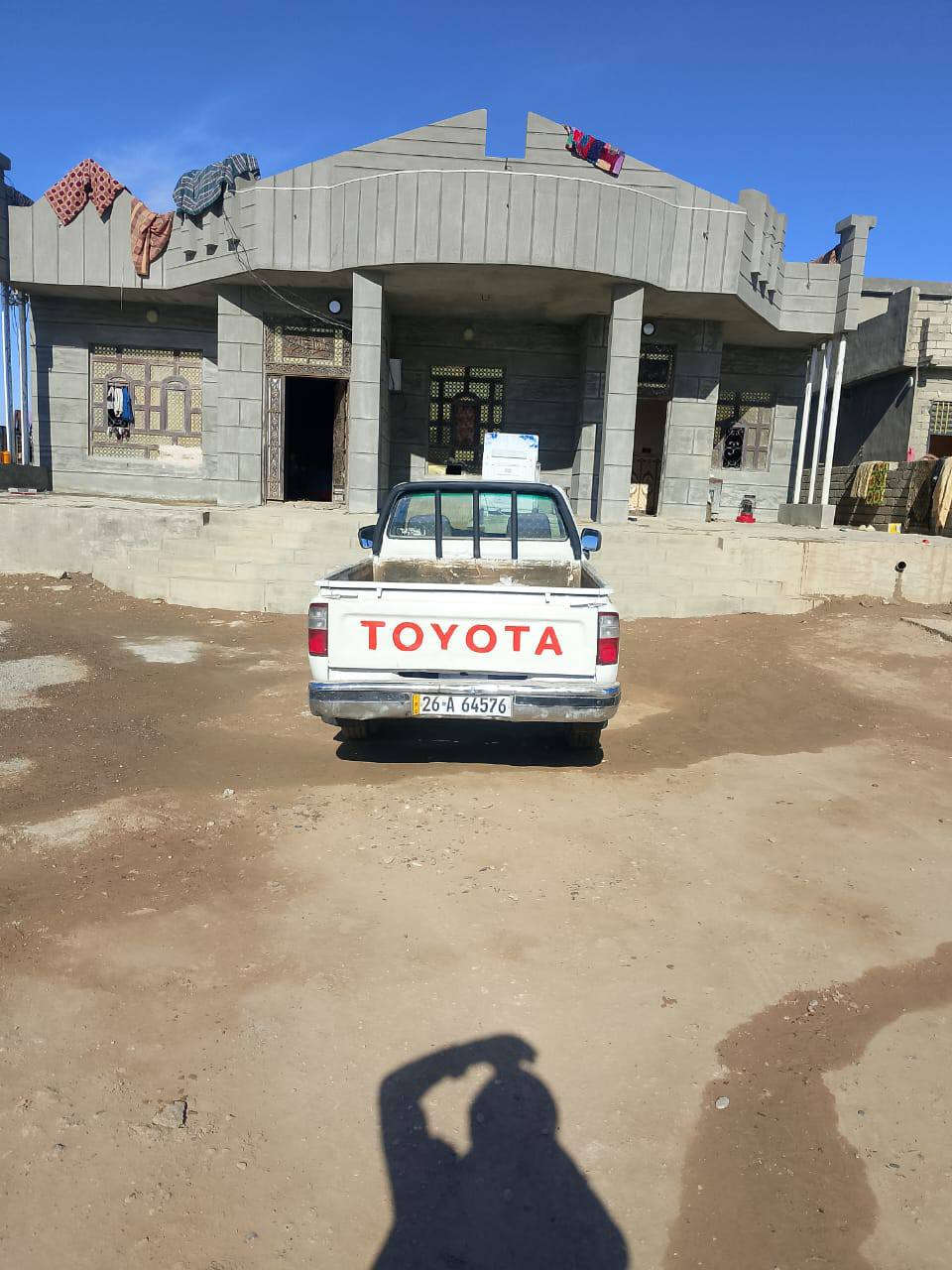 سلام عليكم بيكم اللبيع موديل 2001 رقم صلاح الدين دولي مكان صلاح   الدين بيجي  ***********
