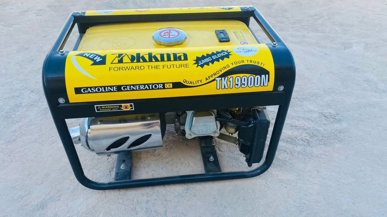 السلام عليكم
مولد للبيع نوعية اسمه تكمة مشتغل شهر بعدة على دهن الشركة 

السعر 350الف وبي مجال للطيبين 

الاتصال ***********
