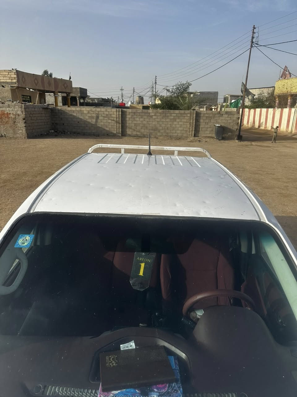 نيسان نيفارا موديل 2016 تبديل بنيد أثر حالوب والقماره شوف العين مكفوله من الضربه والصبغ  رقم بصره انگليزي سنويه مجدده لغايه 2030 سياره جاهزه اي نقص ما بيها مكينه لا تنقيص ولا تبخير حداديه وتخم تاير كله جديد العنوان مكان السياره بصره رقم *********** السعر 123 وبيها مجال
