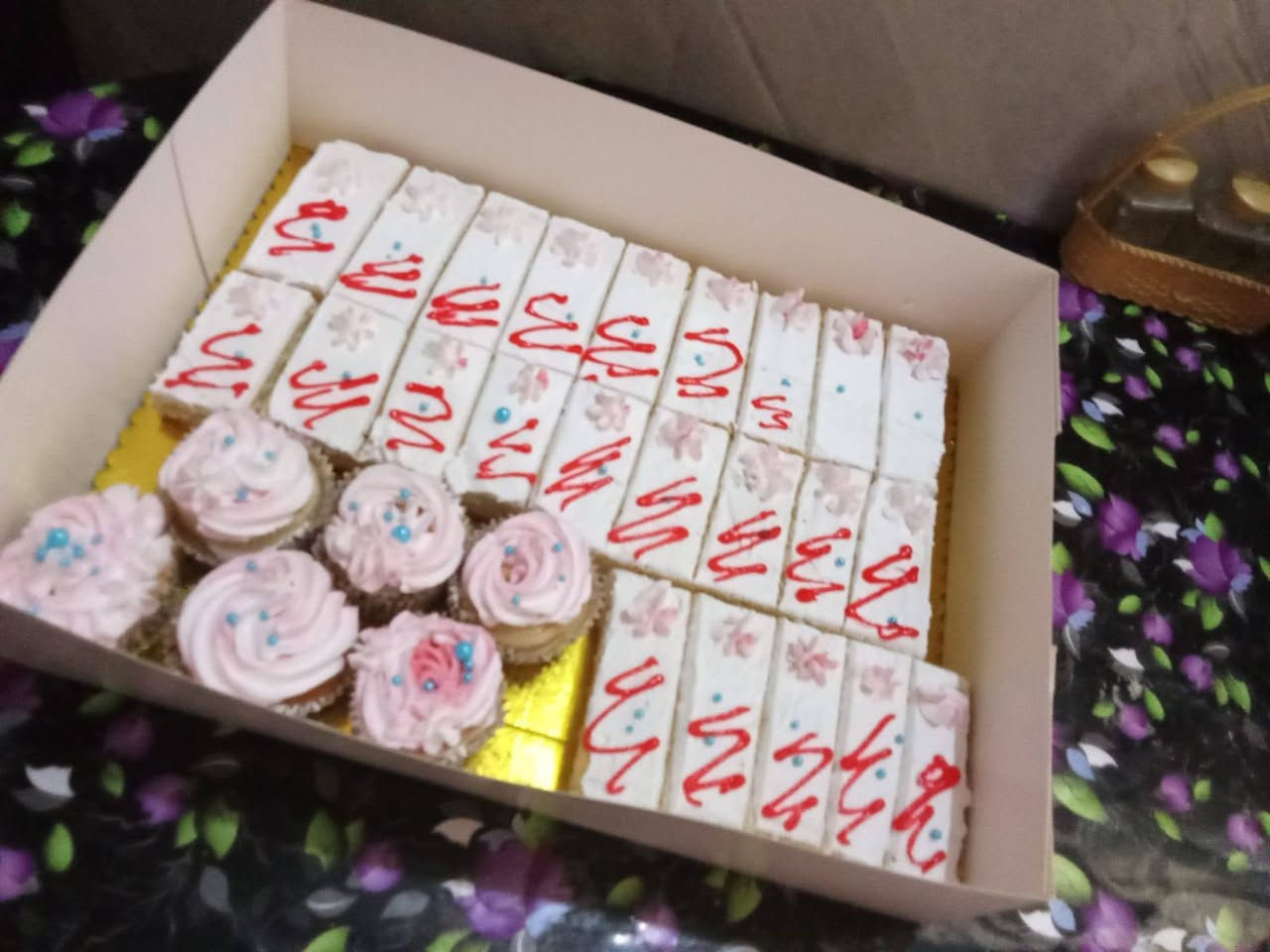 طلب الزبون الف عافيه الحجز مفتوح لكيك جميع المناسبات العنوان كربلاء يوجد توصيل اهلا


**إذا كنت صاحب هذا الإعلان وتريد حذفه لأي سبب، رجاءا أرسل رسالة إلى الدعم الفني**