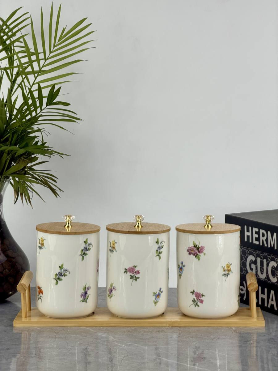 صلوا على الحبيب المصطفى محمد 🩷 

جمال هذا السيت 😍 
سعره 20 الف 💚 
................... ......... .......... ............. ..........
عندي توصيل لكل مكان 🌾


**إذا كنت صاحب هذا الإعلان وتريد حذفه لأي سبب، رجاءا أرسل رسالة إلى الدعم الفني**