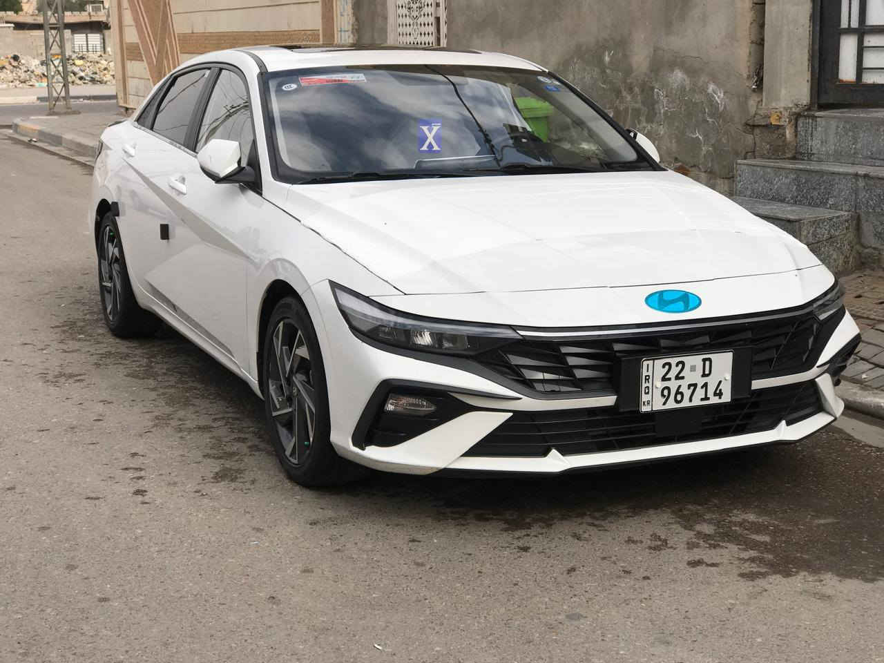 النترا تجميع صيني كفاله عامه كلش جديده ماشيه18 فول مواصفات فتحت سقف كشن جلد بصمه حساسات ارضيه جلد جنح خلفي اصلي جام مضلل بيها اضافات البصرة القبله *********** الشراي يتصل ويدلل
